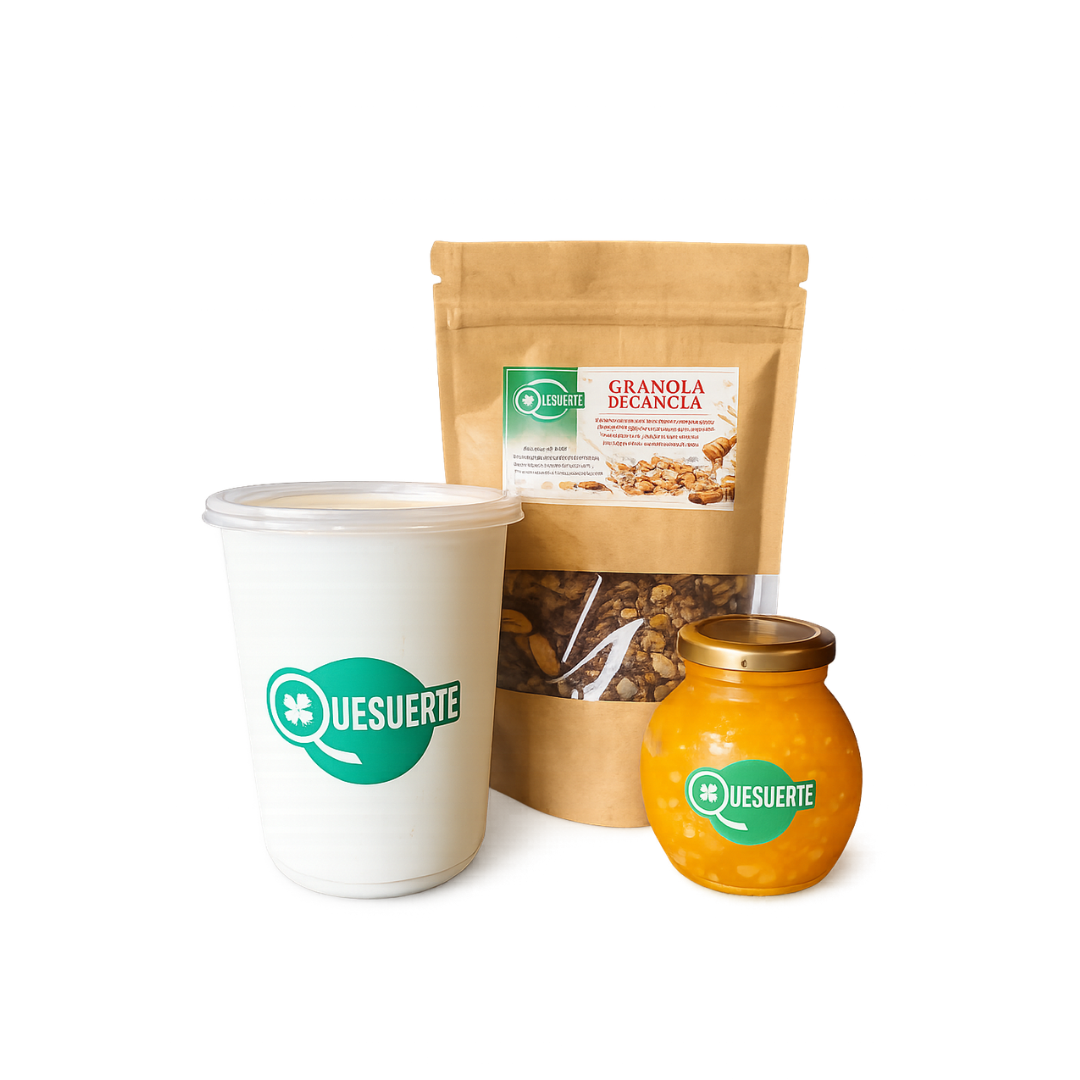 Combo Parfait en Casa Quesuerte - yogurt griego con granola y mermelada